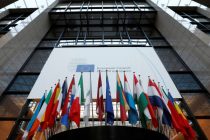 EU pushes decision on Albania membership talks for 2019