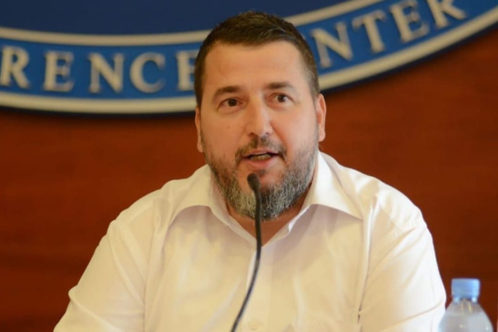 Dr. Arben Ramkaj is Chairman at the Institute for Cultural and Religious Dialogues in Albania. He is also Director of the Middle East and Muslim World Department at the Albanian Institute for International Studies (AIIS).